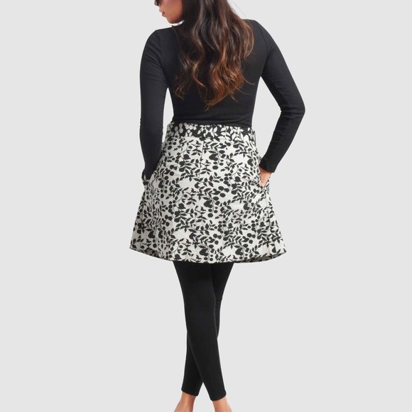 OLGYN Women’s Silhouette Pattern Mini Skirt - Picture 2 of 3